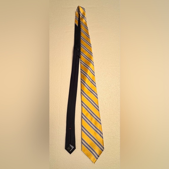 Nautica Neck Tie - Picture 2 of 5